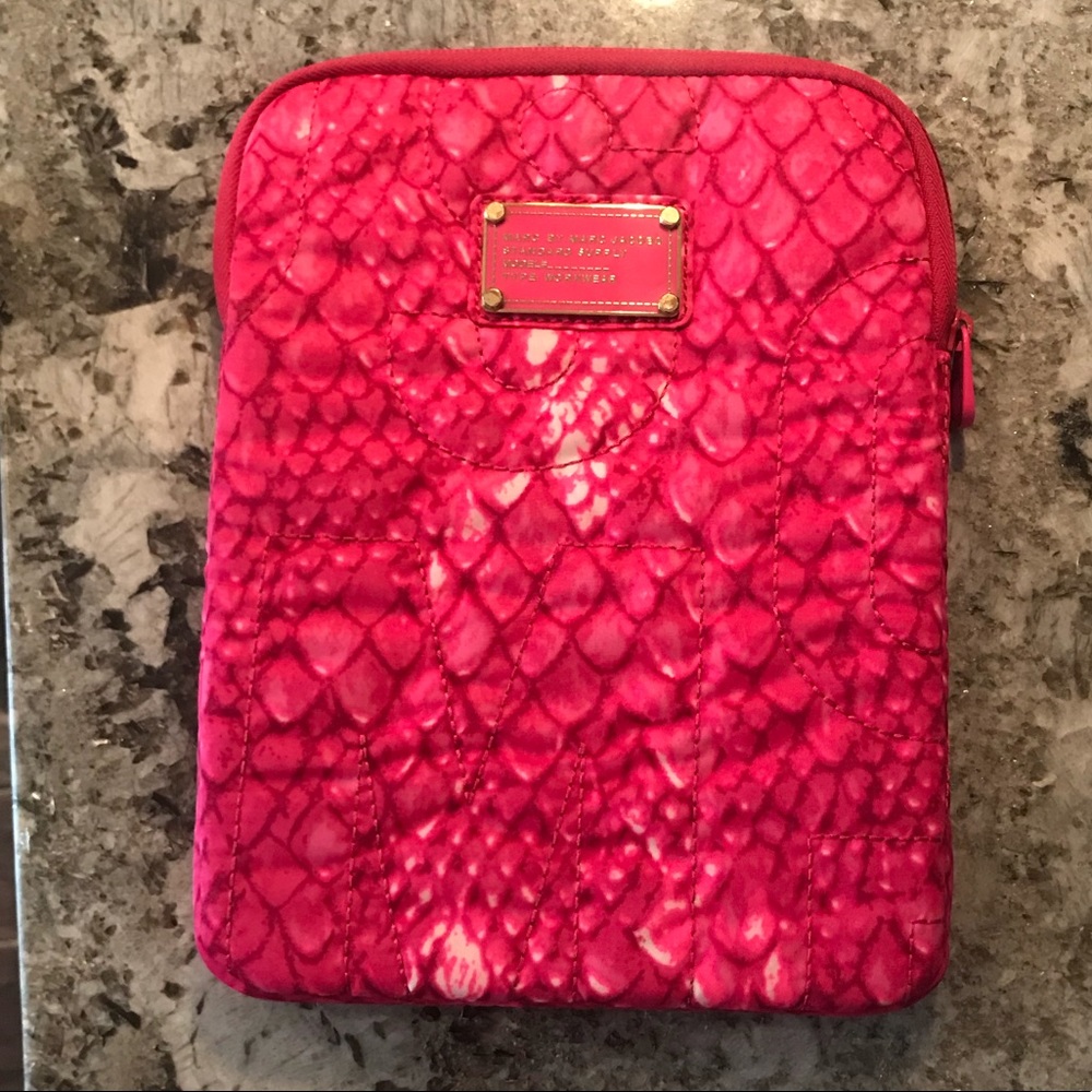 Marc by Marc Jacobs iPad Case - Pink Snakeskin